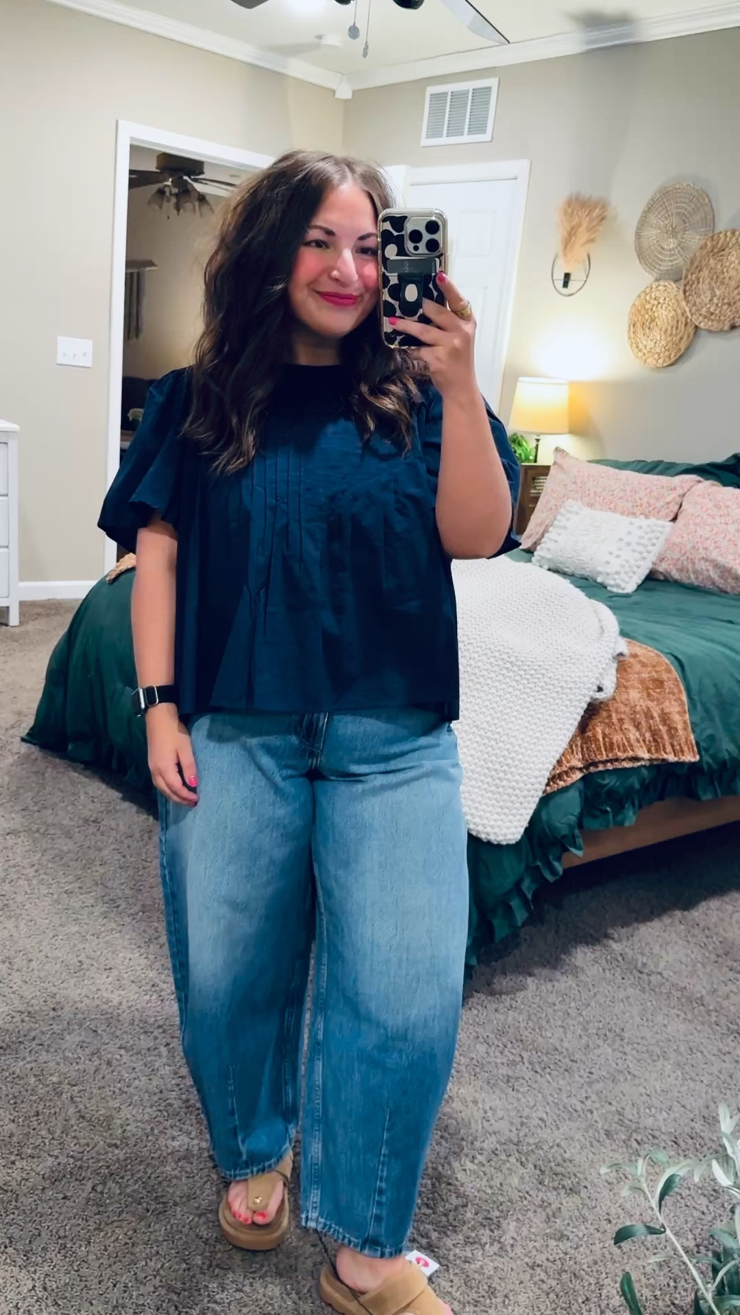 This Target blouse was a little outside of my comfort zone, but I ended up loving it & think it is going to be a great piece for Spring!!

sandals: fit true to size // wearing a 5
jeans: fit true to size // wearing a 14 regular
blouse: fits true to size, but cropped // wearing an XL 

 

#LTKSaleAlert #LTKMidsize #LTKWorkwear