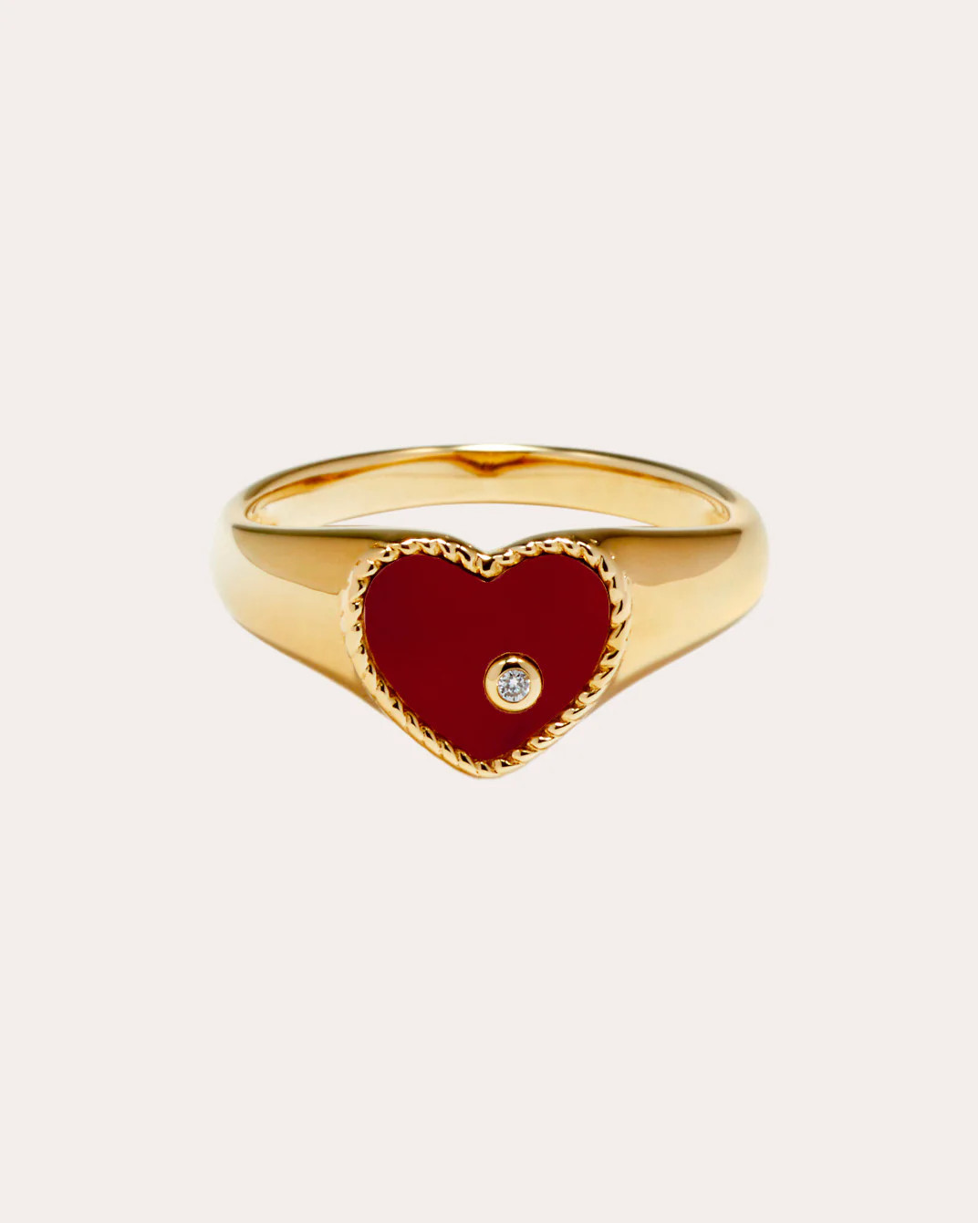 Yvonne Léon Women's Red Agate Heart Baby Signet Ring 9K Gold | Olivela