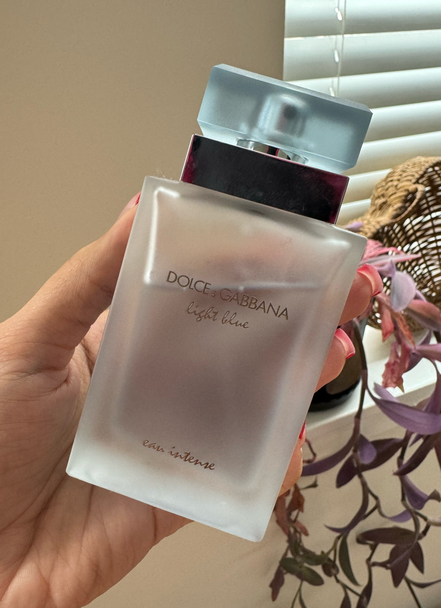 Perfume 

#LTKbeauty #LTKGiftGuide #LTKSeasonal