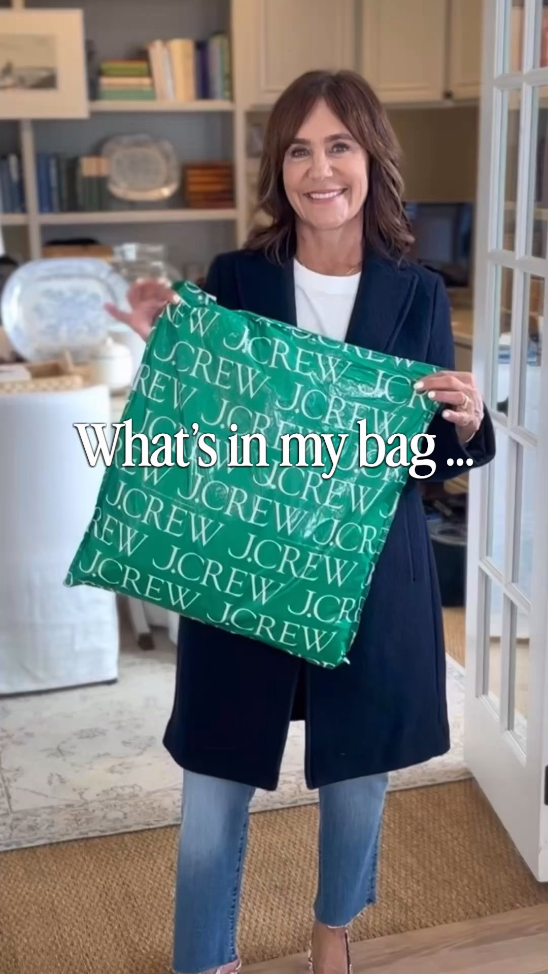 What’s in my shopping bag? Turns out it’s the coat everyone is buzzing about this season!! ✨

The @jcrew barn jacket is one of the hottest jackets for fall! There’s so many pretty colors, materials, and details to choose from. I’m linking my top picks bellow 💕 

Fit runs true to size. I wear xs. 

#coats #coatseason #jcrew #jacket