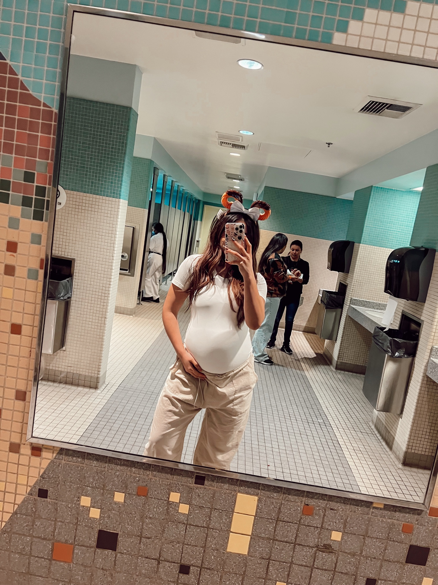 Disney ootd 🏰💕

#LTKbump #LTKstyletip #LTKshoecrush