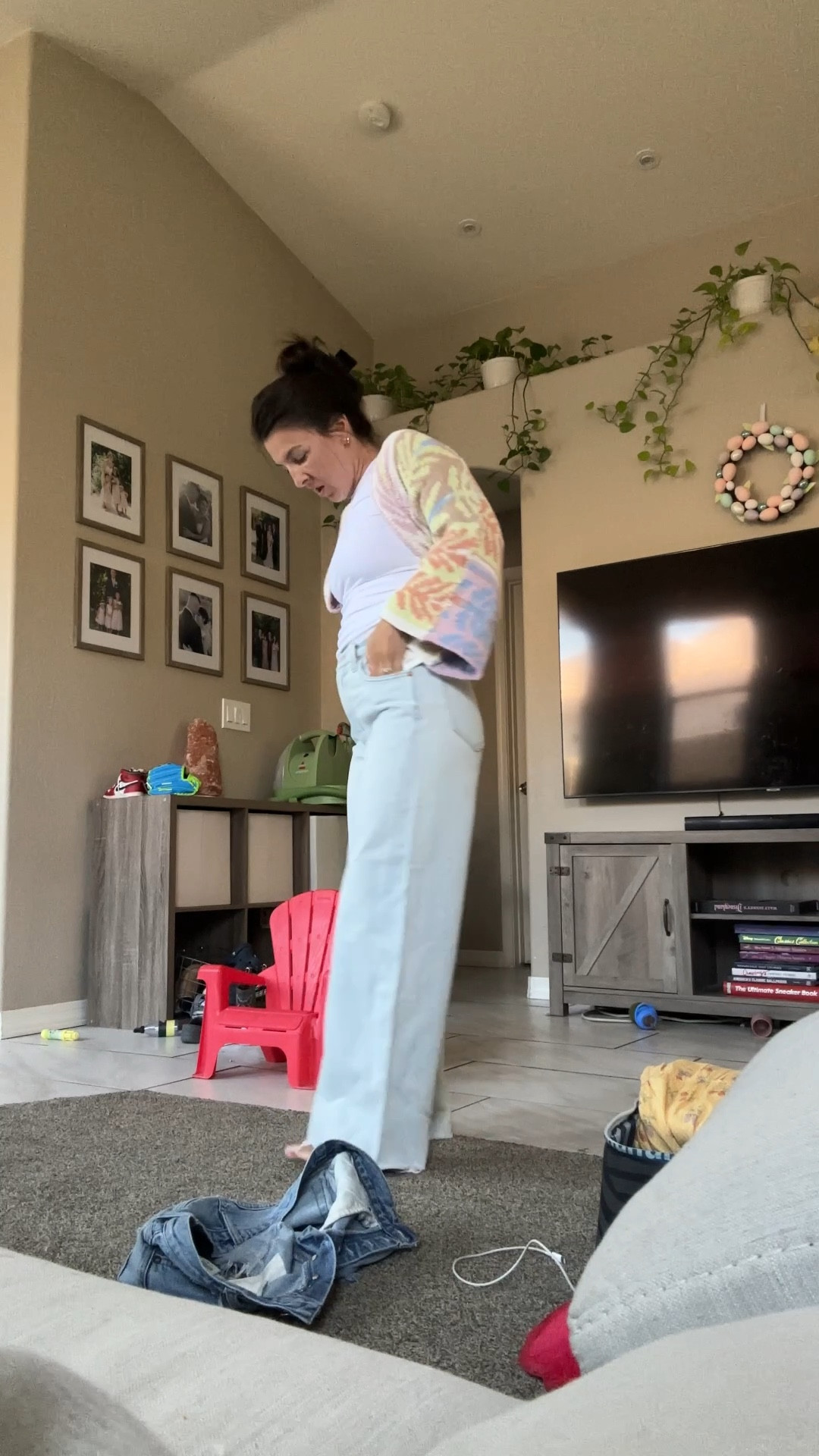 The most comfortable pair of denim I have ever put on my body!!!!! #denim #summer #agolde

#LTKPetite #LTKFestival #LTKSeasonal