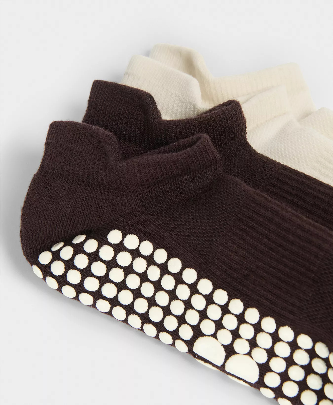 Reformer Trainer Gripper Socks 2 Pack - Sable Brown | Women's Sports Socks | Sweaty Betty | Sweaty Betty UK