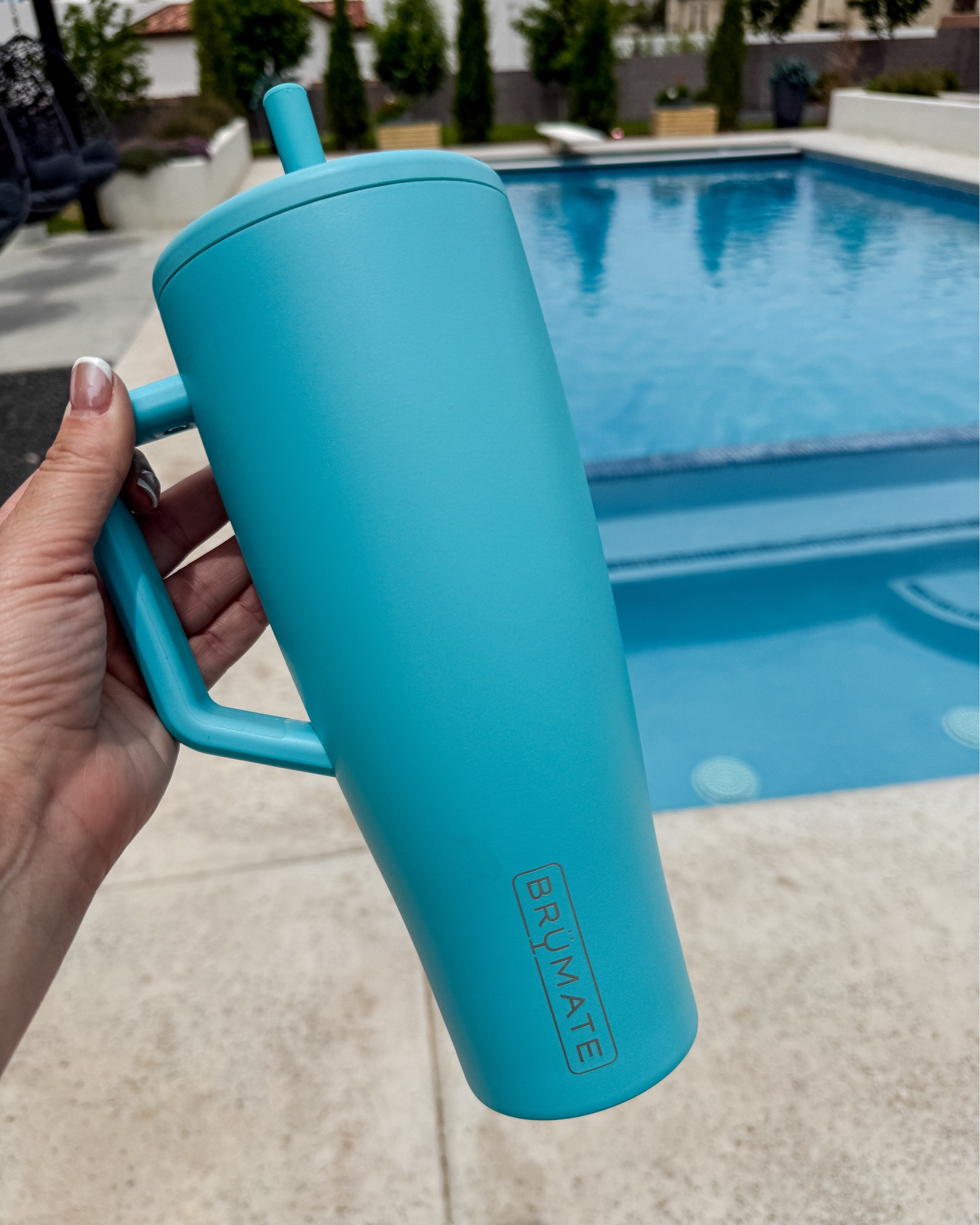 New Arrival Era Flip Brumate in 
Curaçao is the perfect pop of color for sipping your favorite drink poolside!

#LTKSeasonal #LTKHome