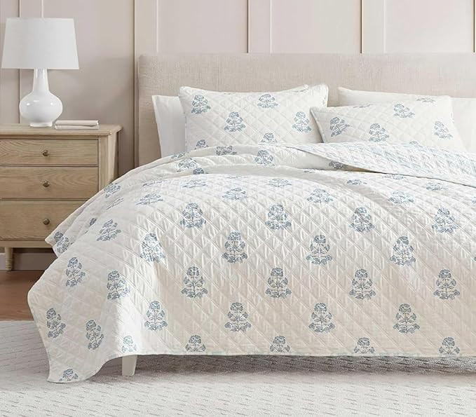 Martha Stewart - Queen Quilt Set, 100% Cotton Reversible Bedding Set, Incredibly Soft Feel for Ye... | Amazon (US)