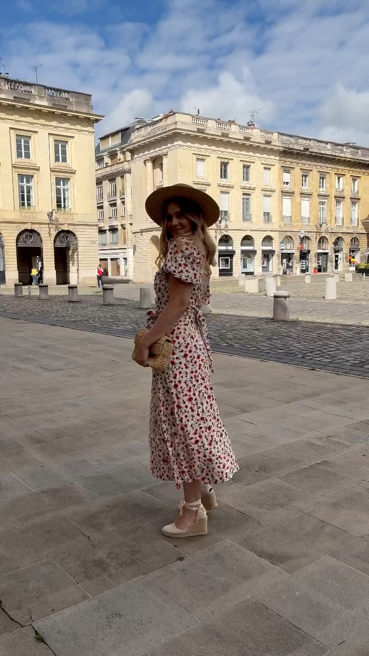 1 pièce - 3 looks avec la blouse imprimé de SAAJ Paris ❤️


#LTKsummer #LTKfrance #LTKeurope