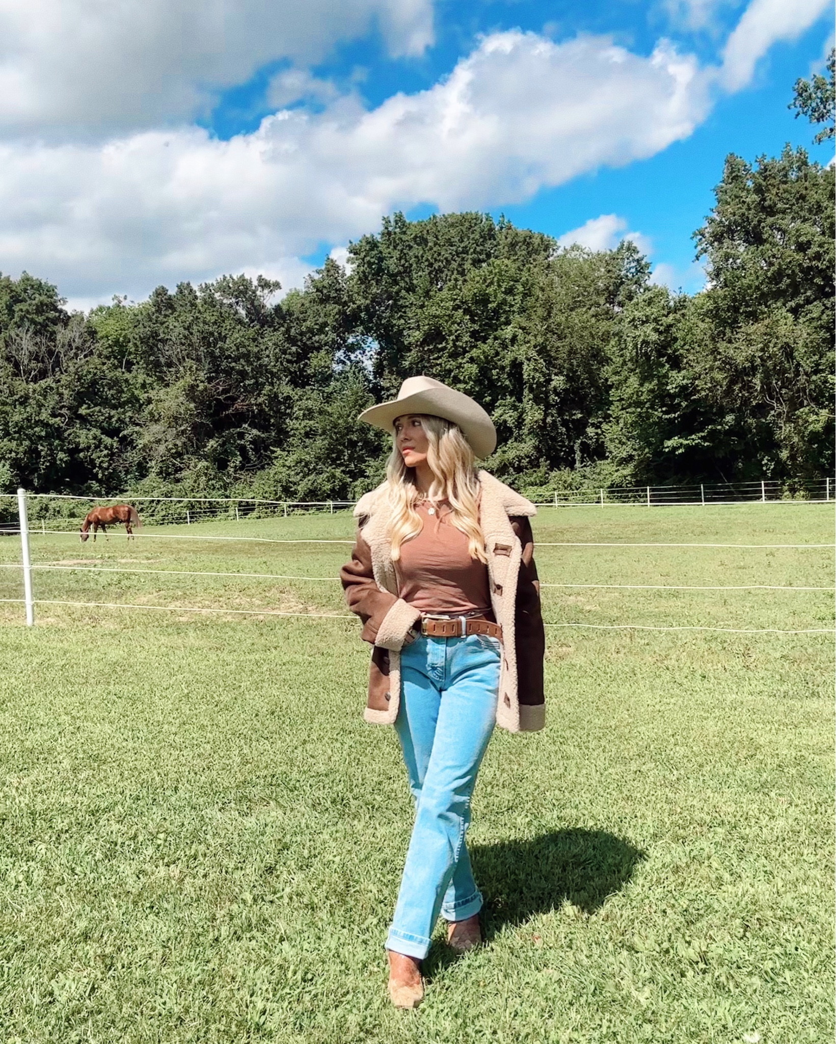 Wrangler suede sherpa jacket obsessed with this brown - perfect for fall + winter 
@wrangler #ad #sponsored 

#LTKFindsUnder100 #LTKSeasonal #LTKStyleTip