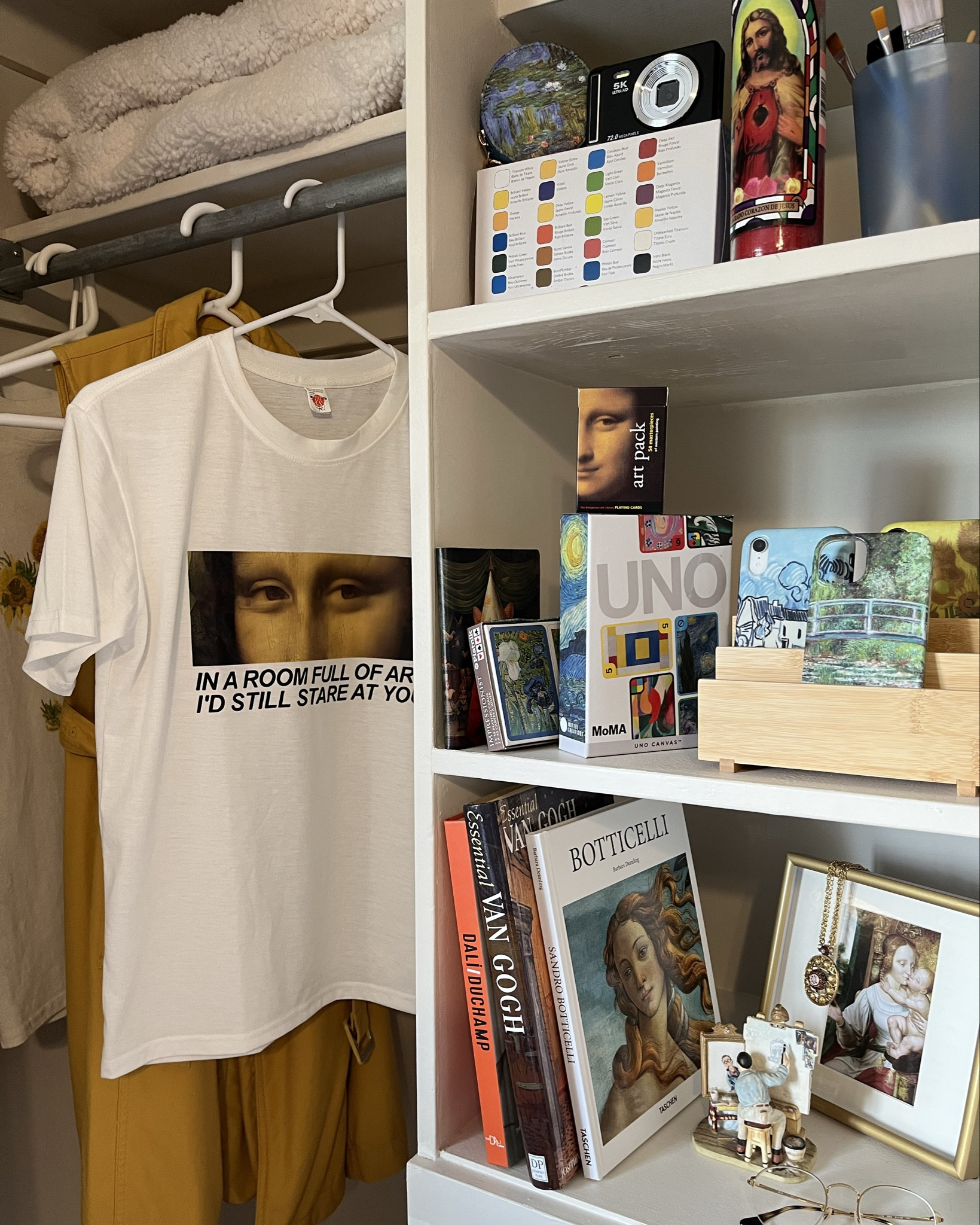 Any fellow #art girlies in the audience? 🙋🏼‍♀️🎨✨ Swipe to see (and shop) my favorite phone cases from #Casely featuring masterpieces by #Monet and #VanGogh 

#phonecase #techaccessories #artwork #famousart #masterpieces #iphonecase

#LTKFindsUnder50