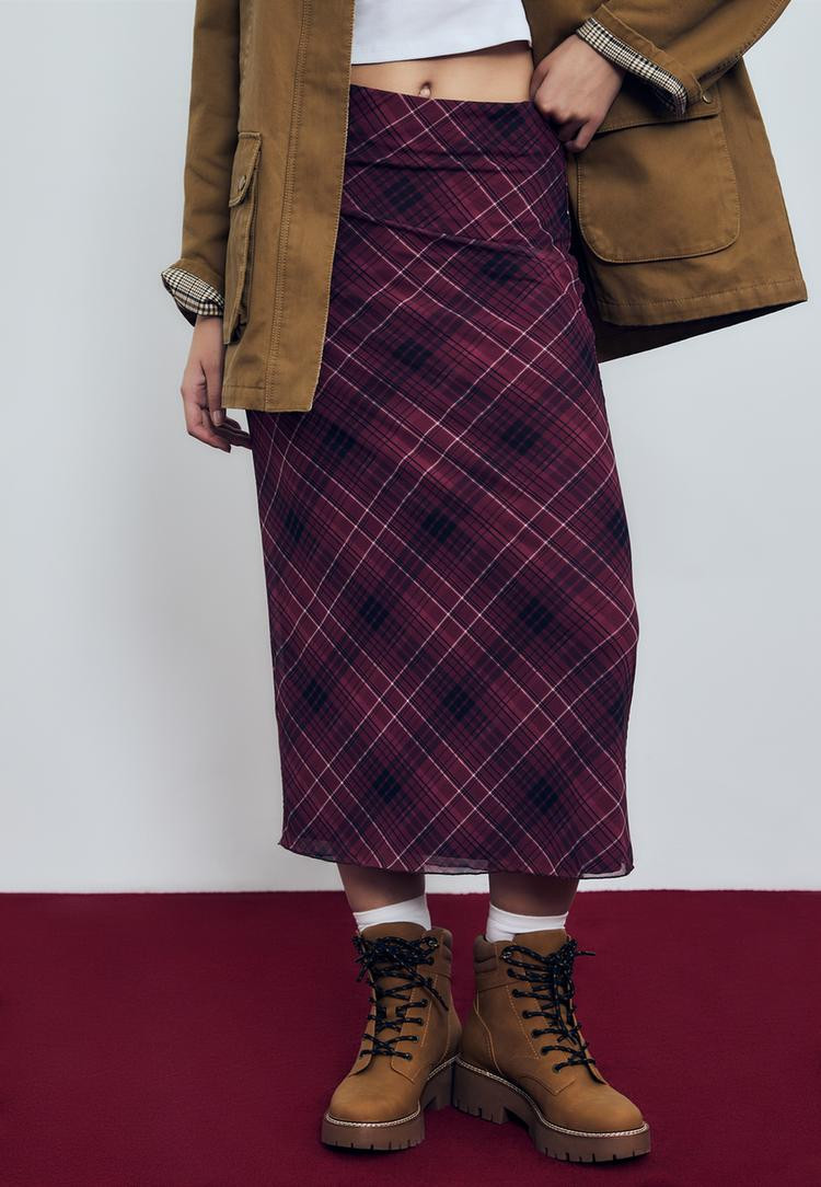 Jupe midi en tulle à carreaux | Stradivarius (FR)