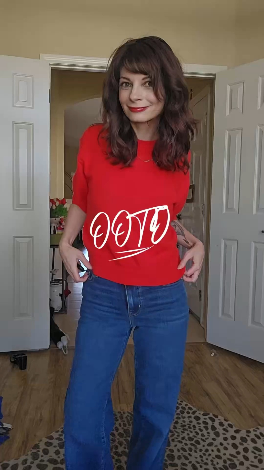 This @madewell cashmere tee steals the show. Here’s how I’d style it with matching accessories and jeans. 

#LTKootd #LTKOver40 #LTKPetite