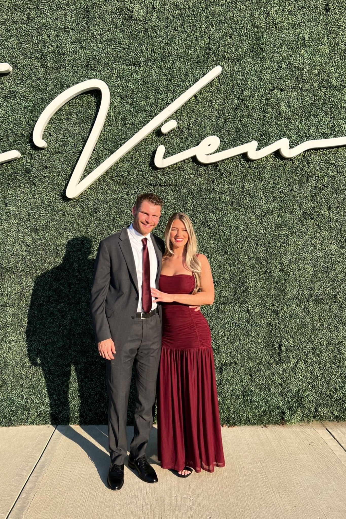 Fall and winter wedding guest dress !! Stunning and so comfortable! True to size! #weddingguest #burgundydress 

#LTKWedding #LTKTall