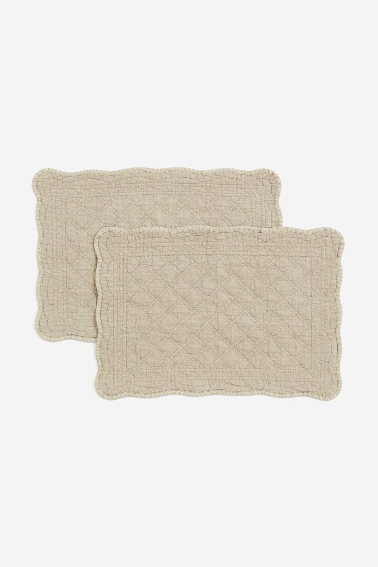 2-pack Quilted Placemats | H&M (US + CA)