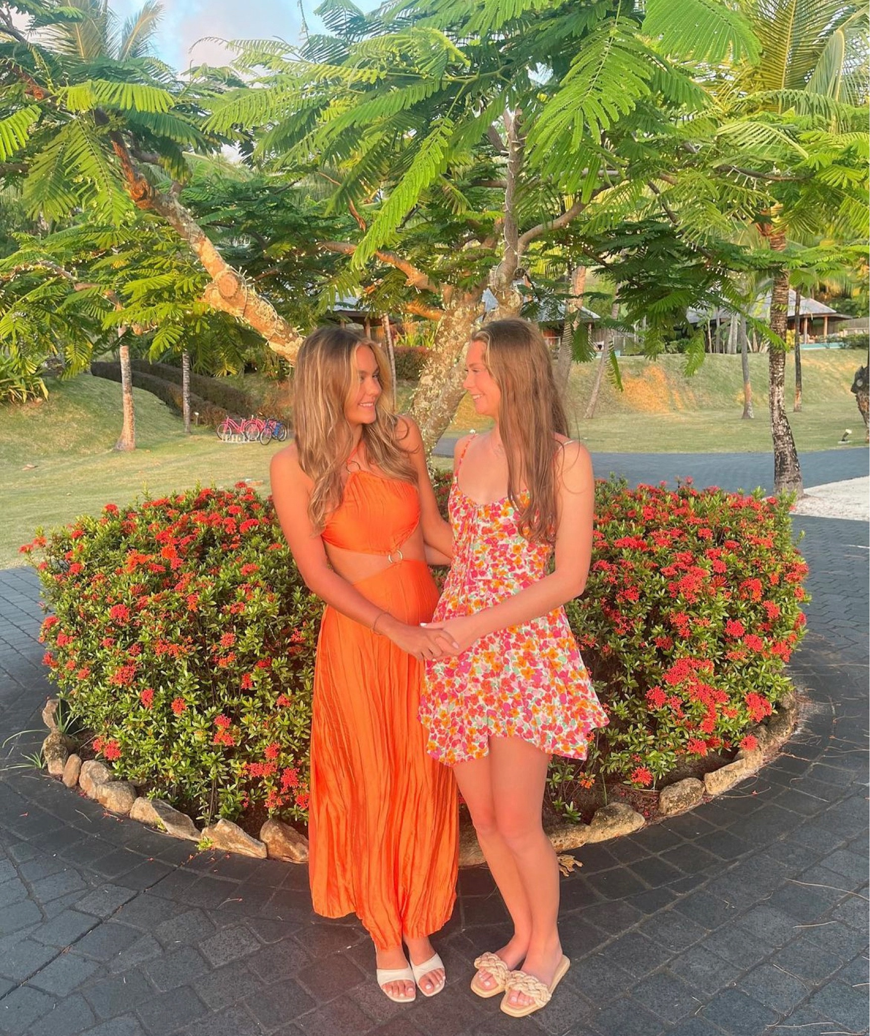 Baobab Kira maxi dress in orange 🧡