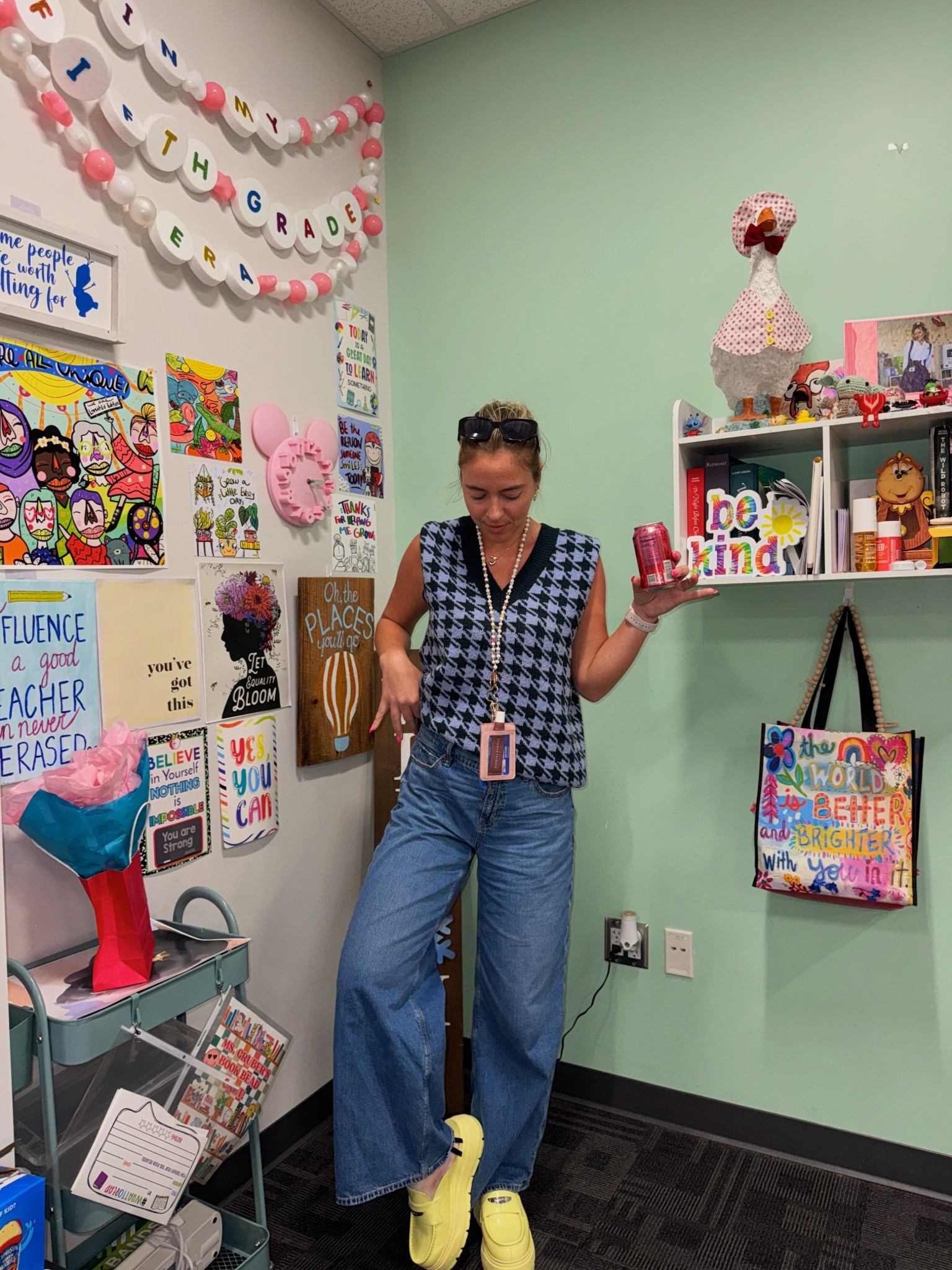 Shop today’s teacher ootd featuring my favorite new shoes!!! 


#LTKgrwm #LTKWorkwear #LTKootd