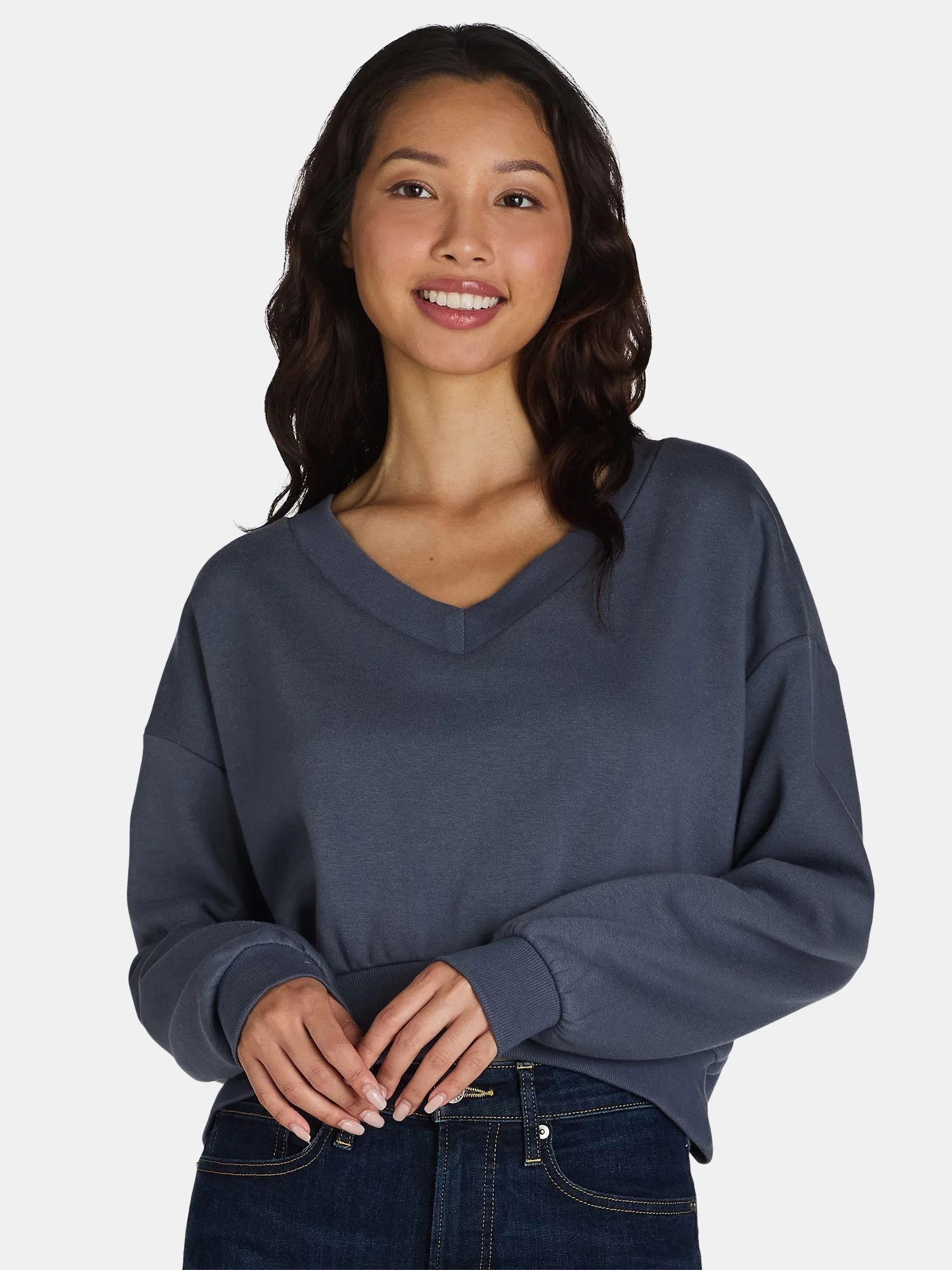 No Boundaries Cropped V Neck Sweatshirt, Women’s and Women’s Plus | Walmart (US)