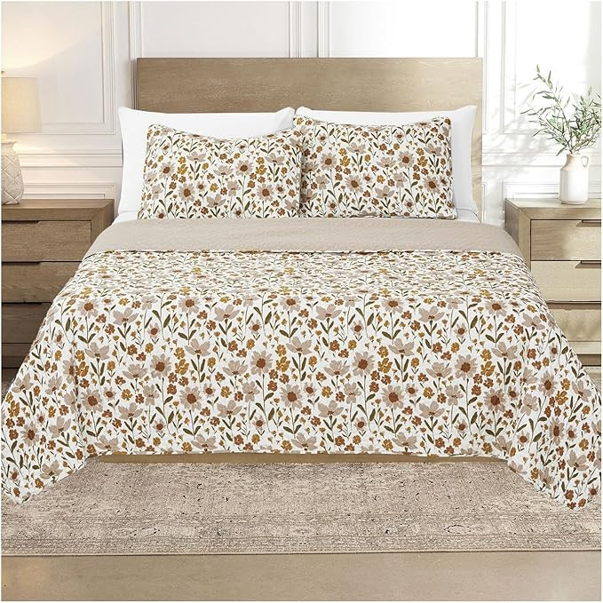 Hobby Lobby Quilt Set, Home Decor, Bedding (Queen, Muted Florals) | Amazon (US)
