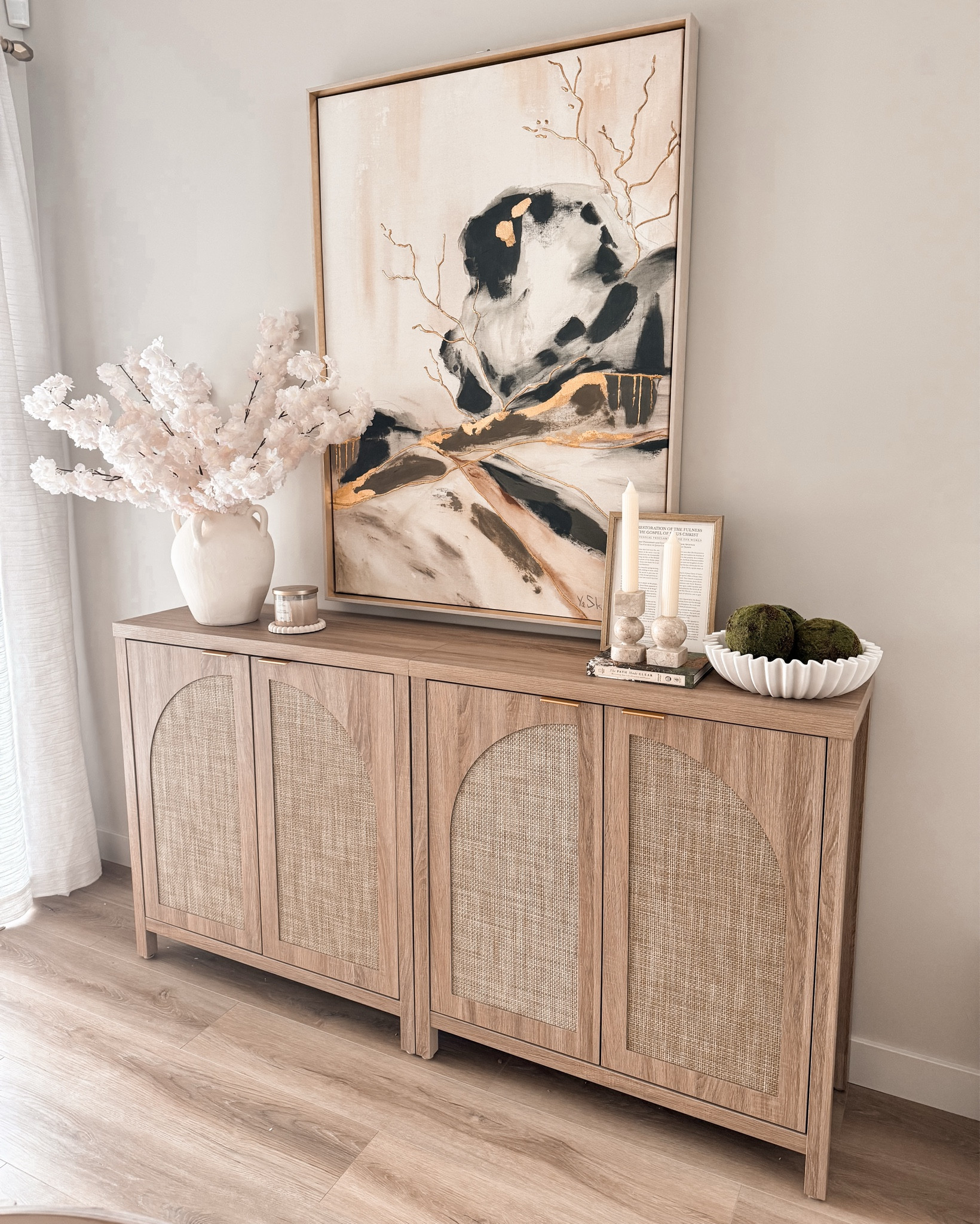 THE viral cabinet everyone's talking about 👀✨
Mine is the Light Oak color. I've linked both 🇺🇸 and 🇨🇦.

#sideboard #diningroom #organicmodern

#LTKdayinmylife #LTKSeasonal #LTKHome