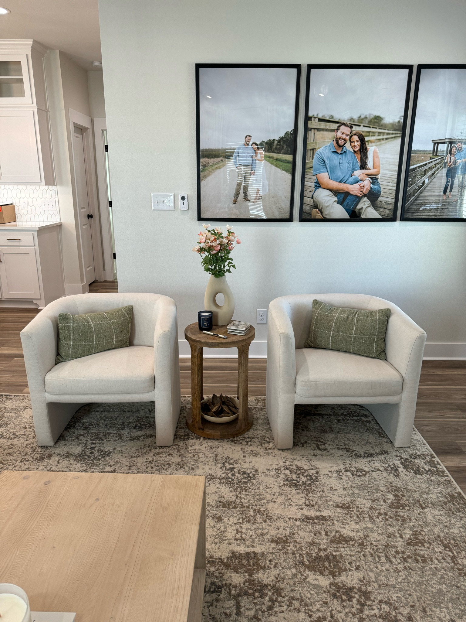 Spring Decor 🩵🩷💜

Spring Living Room, Accent Chairs, Living Room Inspiration, Modern Home Decor, Target Furniture 

#LTKSeasonal #LTKhome #LTKSpringSale