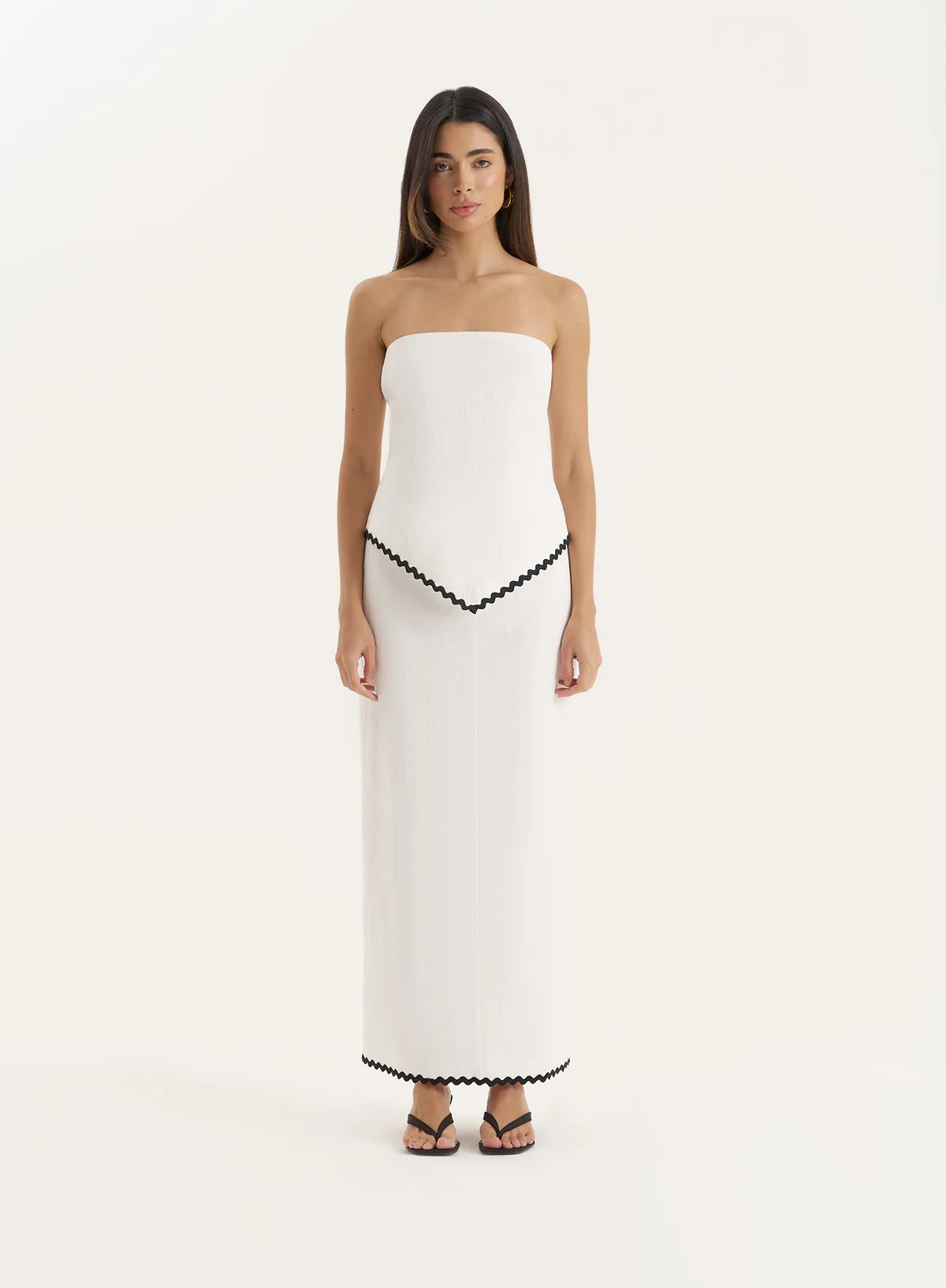 White Contrast Scallop Maxi Skirt- Norah | 4th & Reckless