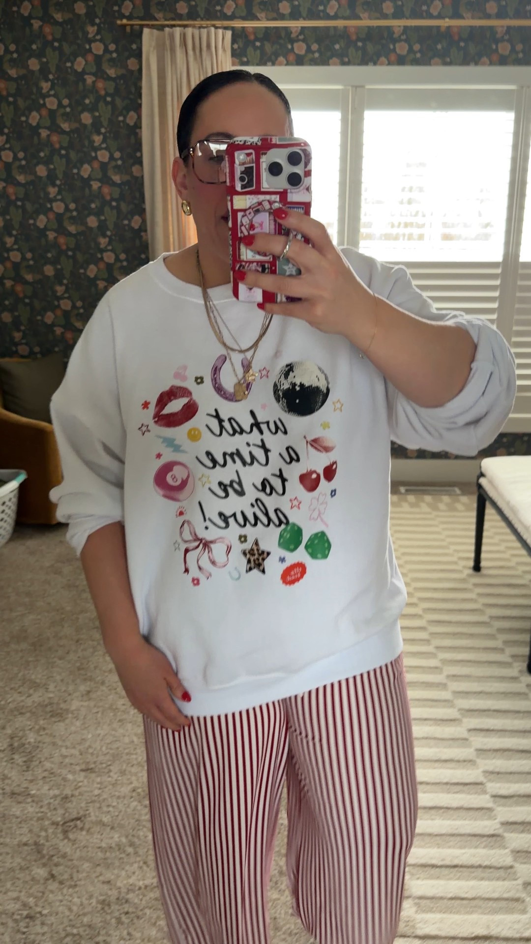 Casual Friday OOTD size xxl in sweatshirt and xl in bottoms 

#LTKMidsize #LTKdayinmylife #LTKmomlife