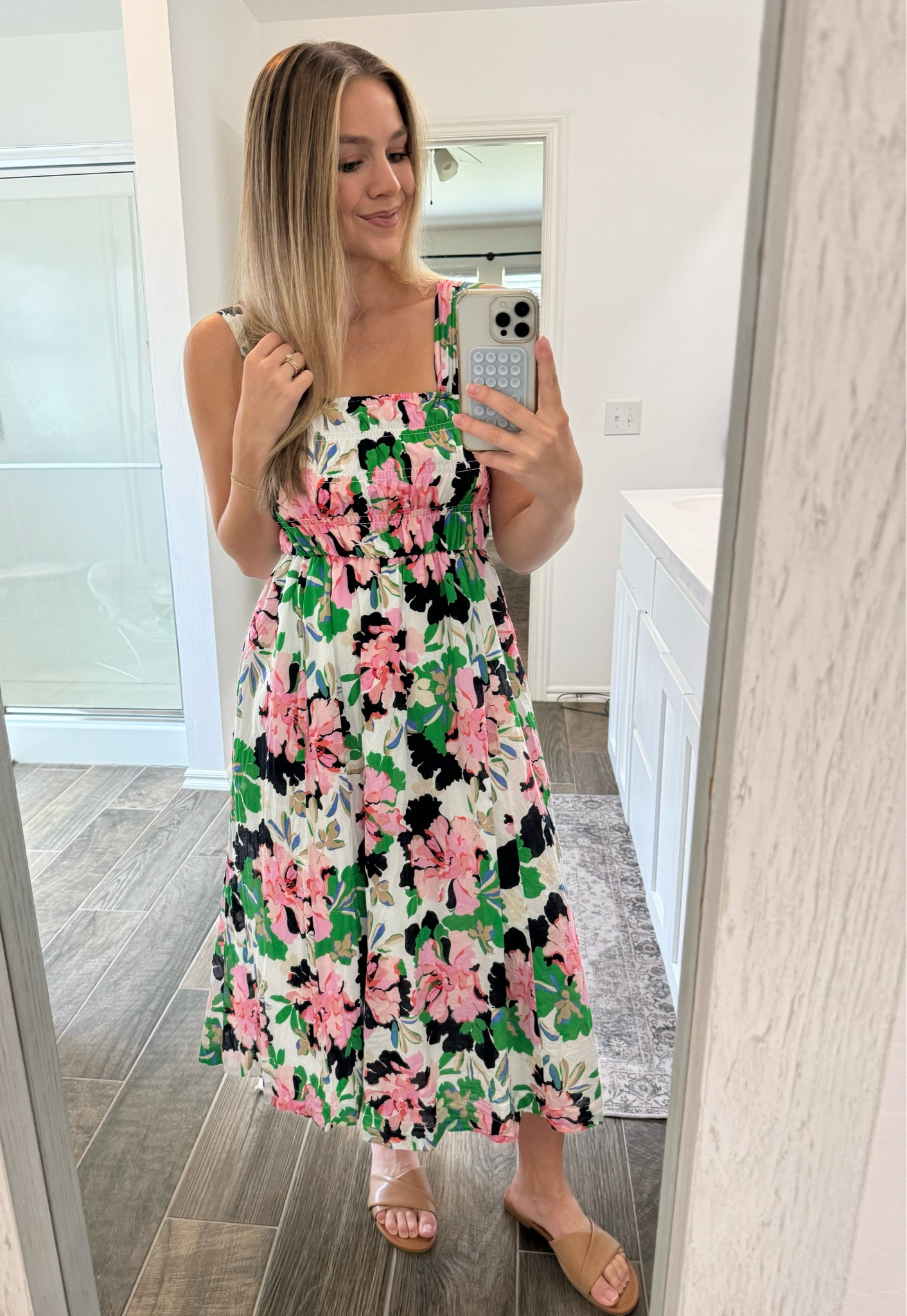 Thrifted this viper cute Tommy Hilfiger dress but found it on Amazon🫶🏼 I think this will be super cute going into fall with a Jean jacket! Also nursing friendly!  

#LTKSeasonal #LTKFindsUnder100