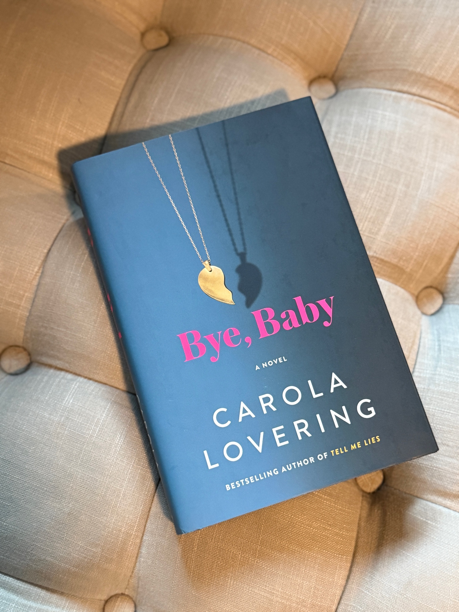 When I started this book I wasn’t sure what I was doing, but by the end I wanted more! Such a crazy fun crazy story. Felt all the emotions during it, what a wild ride. Highly recommend. #book #books #bookrecommend #reading #targetbooksale

#LTKSaleAlert #LTKFamily #LTKGiftGuide