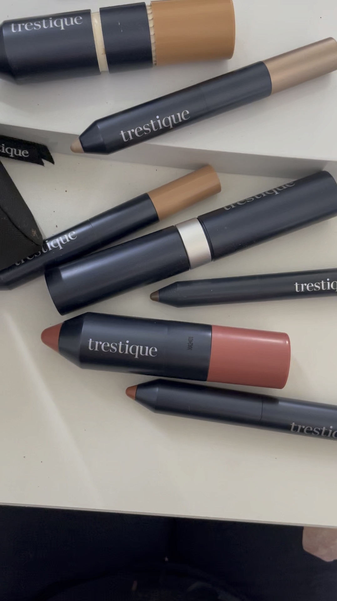 Trestique’s Essential 8 is the perfect gift for someone on the go! Get 25% off & a gift with purchase on orders $75+ #ad

#LTKHoliday #LTKCyberWeek #LTKBeauty