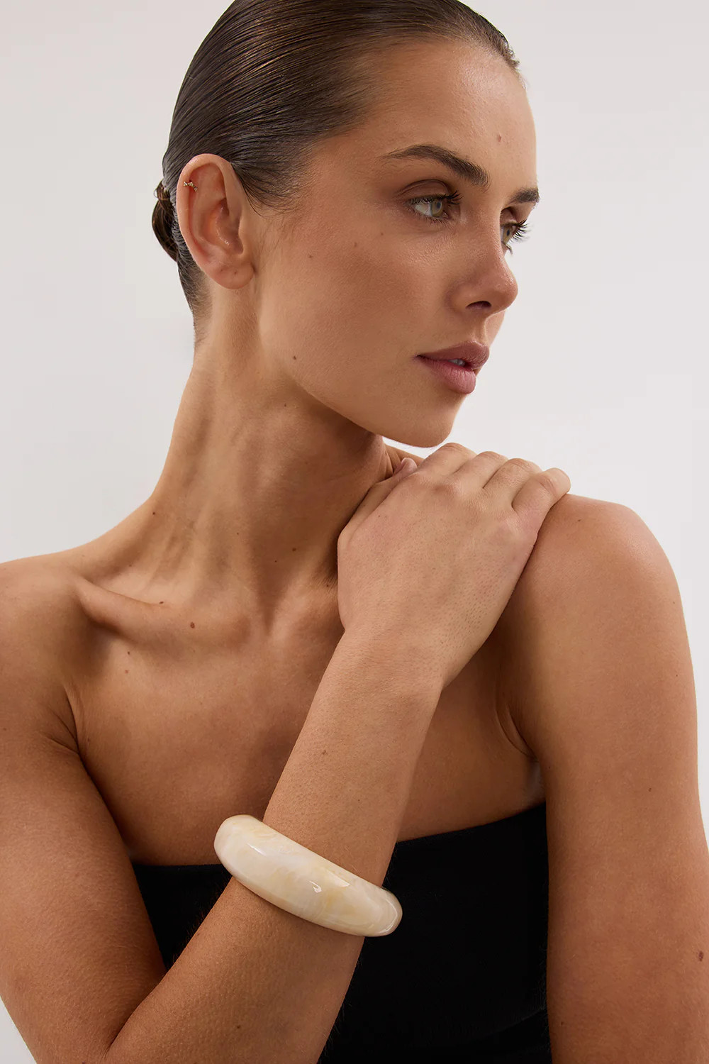 ANNA ROSSI HEIRLOOM BANGLE CREAM | DISSH