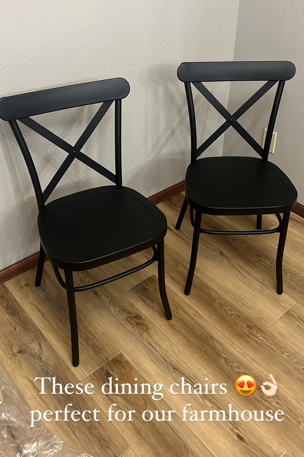 Excited to put the dining area together at our acreage - got 2 of the 4 chairs put together. Assembly takes around 10 min- so easy! 



#LTKHome