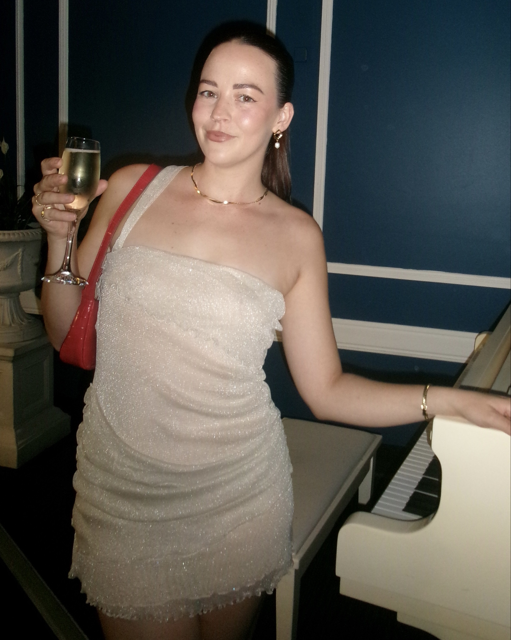 This dress is stunnnning, I wore to an event but would be perfect for a dinner, a birthday, a night out! 



#LTKfindsunder100 #LTKwedding #LTKaustralia