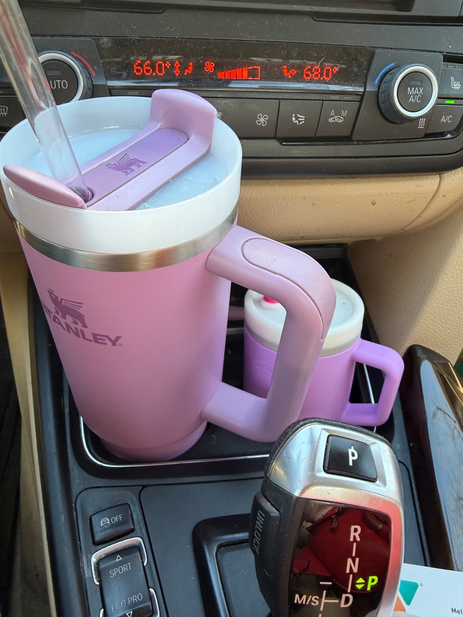 She wanted my cup every single time, so now we we both have the same cup 😊❤️