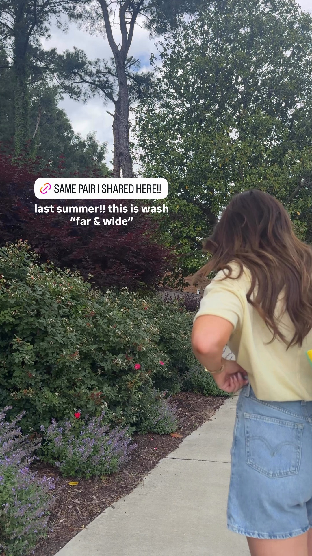 Levi’s mom friendly denim shorts! Fits tts! I’m in 25

#LTKSaleAlert #LTKgrwm #LTKootd