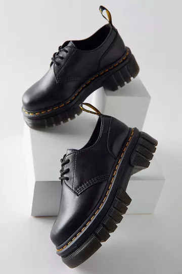 Dr. Martens Audrick Leather Platform Oxford | Urban Outfitters (US and RoW)