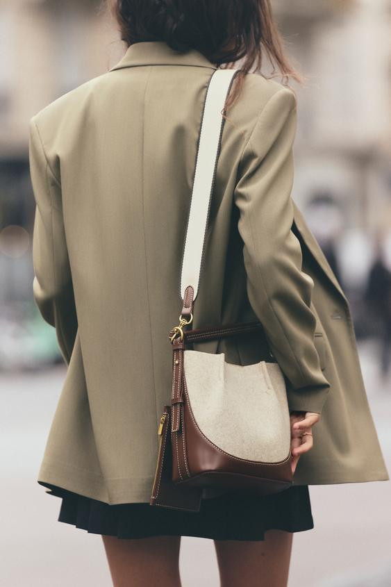 TOPSTITCHED BUCKET BAG | Zara US