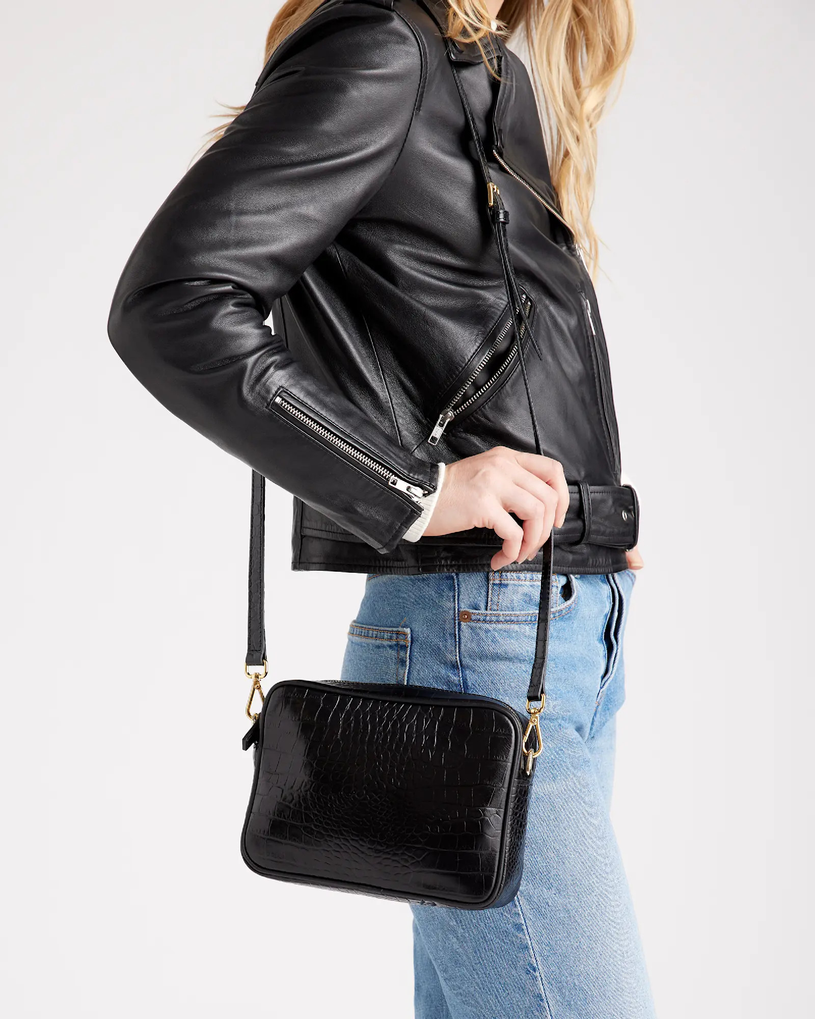Italian Leather Crossbody Bag | Quince