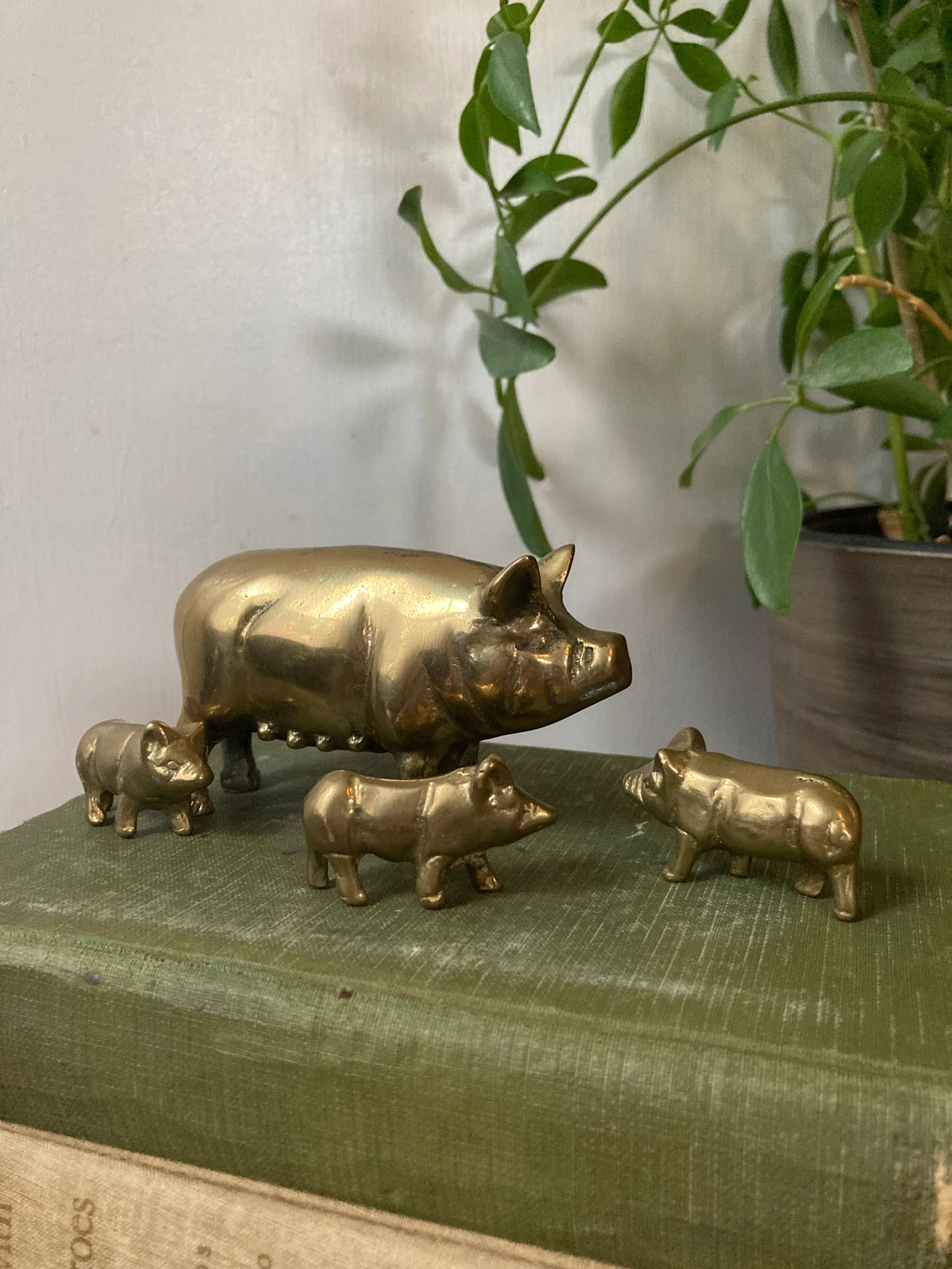 Vintage Brass Pig Family - Etsy | Etsy (US)
