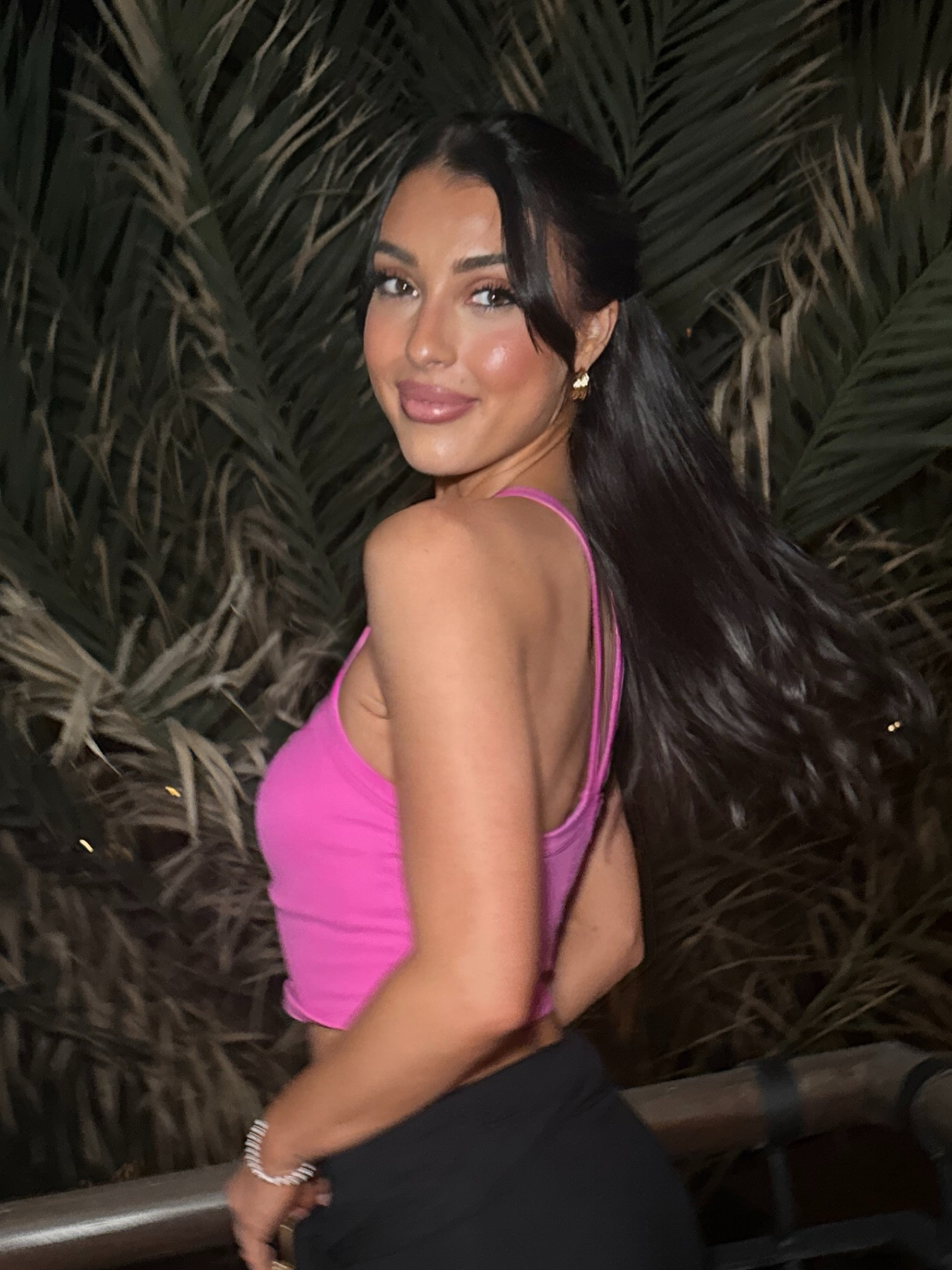 Free people dupe tank!! 

Everyday wear, layer for athliesure, and perfect for small chests!!! 

Obsessed 