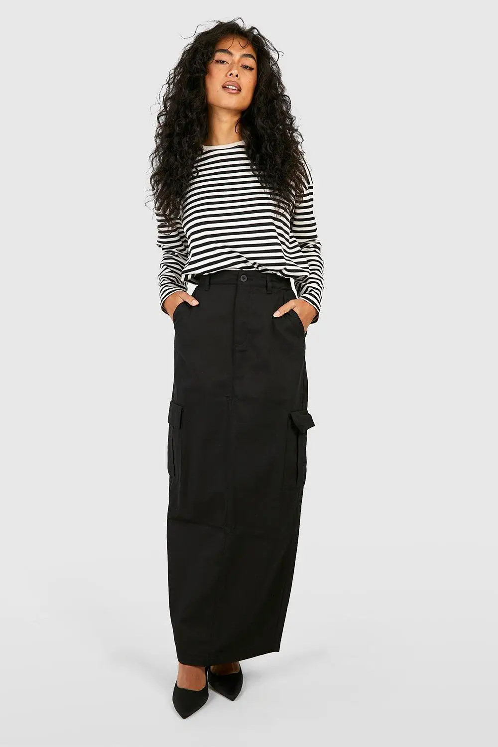 Black High Waisted Twill Cargo Midaxi Skirt | Boohoo USA | boohoo (US & Canada)