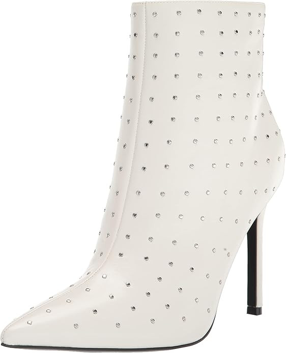 NINE WEST Farrahs 3 | Amazon (US)