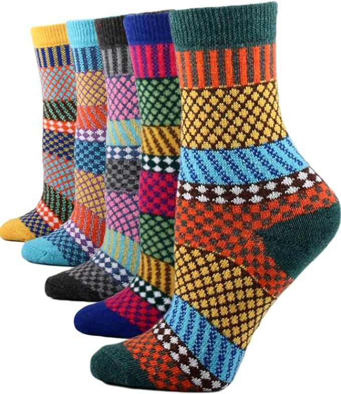 Amazon.com: YZKKE 5Pack Womens Vintage Winter Soft Warm Thick Cold Knit Wool Crew Socks, Multicol... | Amazon (US)