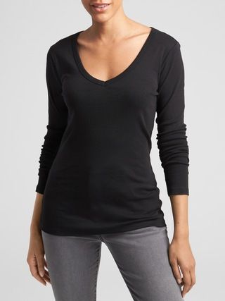Favorite Long Sleeve V-Neck T-Shirt | Gap Factory