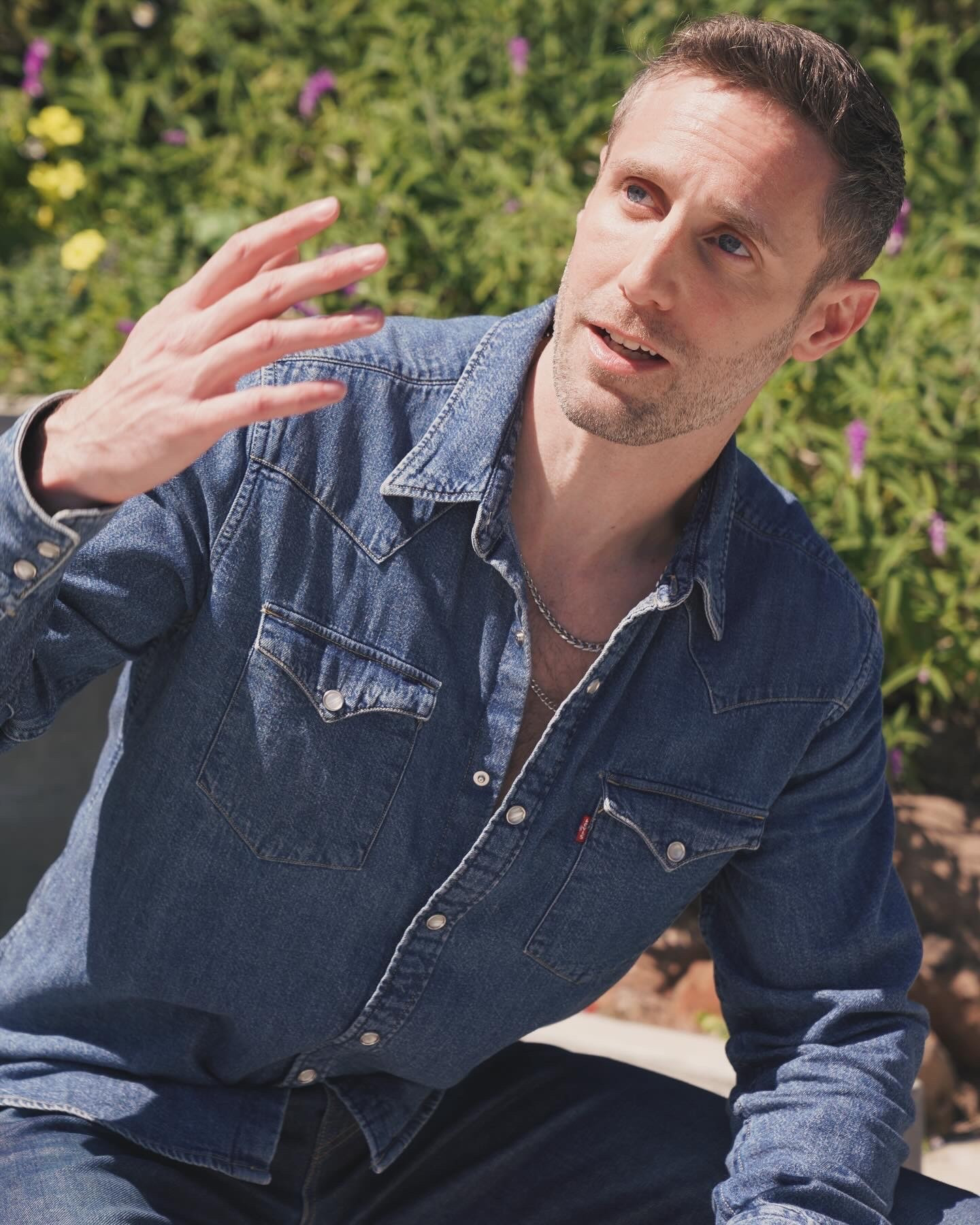 POV me explaining the Spring Sale on this @Levi's western denim shirt I’m in love with.

For some reason it isn’t showing in the app but when you click through my post the price on Levi’s is $50.98 right now with size S and M (my size!) available for almost all colors so I’m def getting some more rn 🙂‍↕️

#LTKSaleAlert #LTKstorytime #LTKMens