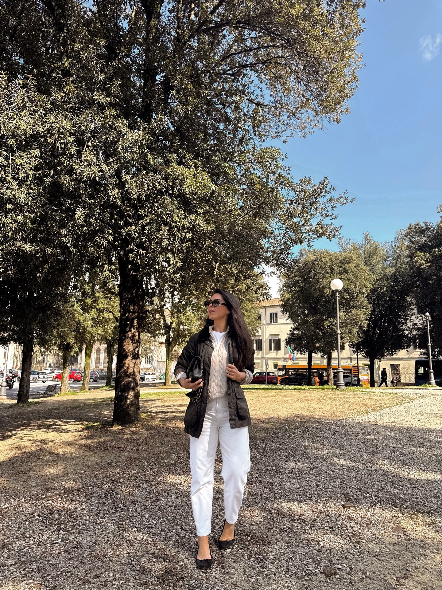 Wandering around Lucca finally. Warmer days, little discoveries… and viewing something very special.
Our new YT video is now live! 

#luccaitaly #livinginitaly #slowlifestyle #wanderlusts #alessandrarosa

#LTKtravel #LTKspring #LTKjeans