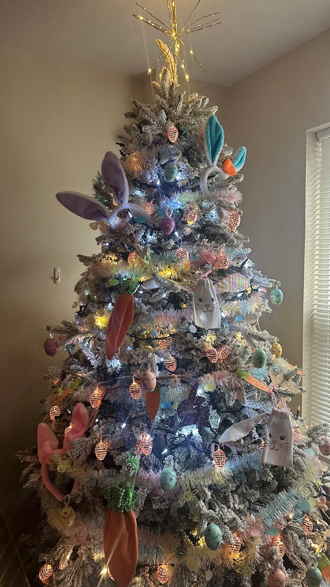 Easter decor at its finest 


#LTKHome #LTKOver40 #LTKSeasonal