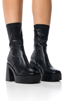 AKIRA Azalea Wang Danielle Chunky Bootie With 4 Way Stretch | Black | Size 7 | AKIRA