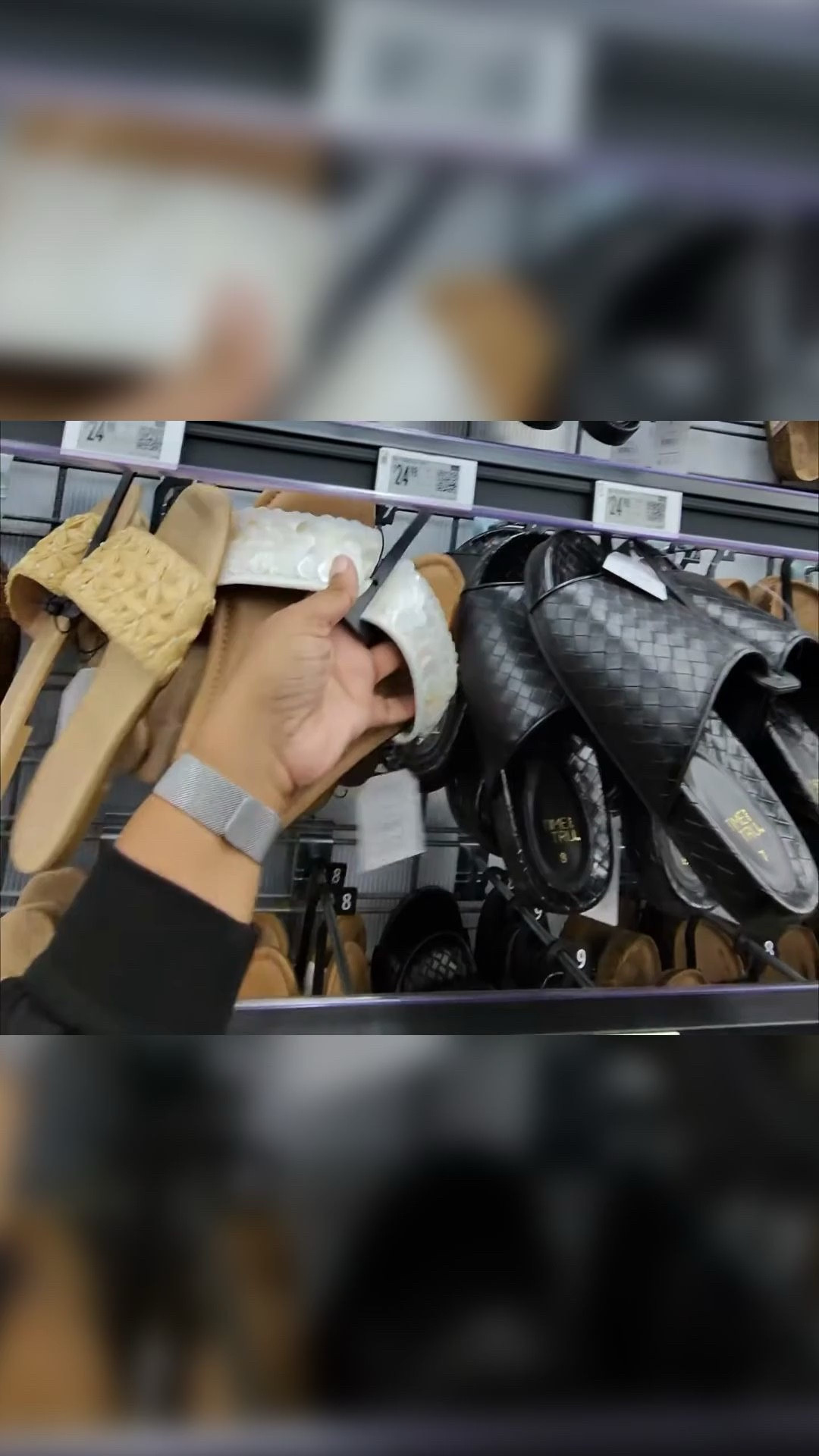 Minimal but still very feminine 🤍 these sandals are so clean and pretty and literally go with every outfit, such a staple from my walmart shoe haul
#walmartshoehaul #walmartshoes #walmartshoetrend

#LTKOver40