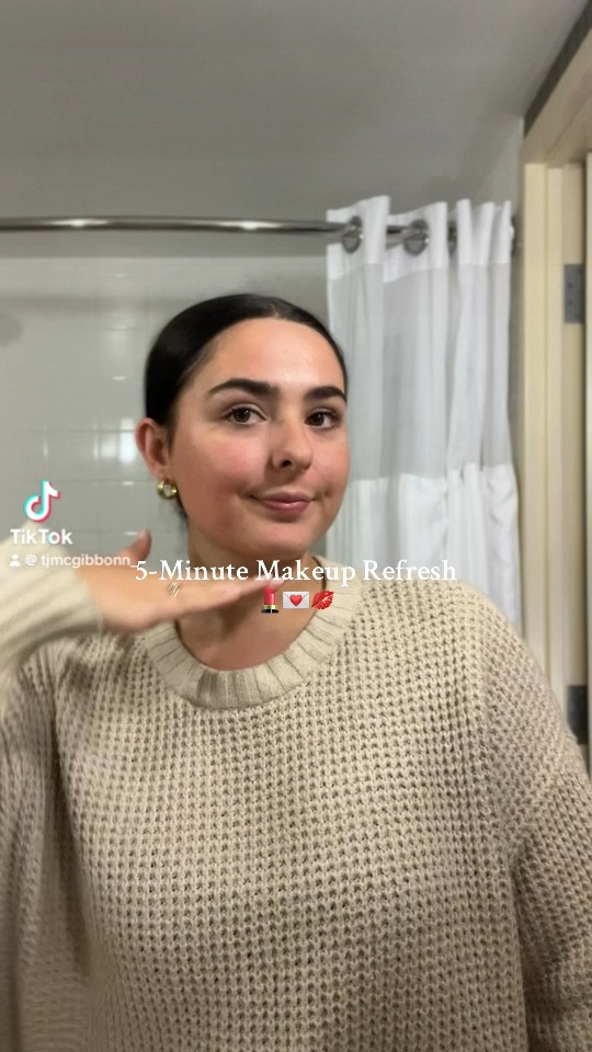 Mid day makeup refresh ✨💋 

#LTKBeauty
