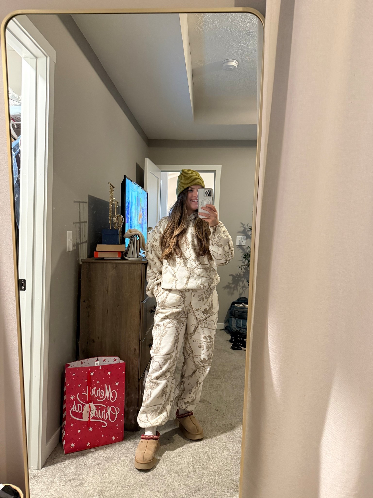 Today’s comfy matching set is so freaking soft and thick for winter! Everything is true to size. I sized up in the sweatshirt and didn’t need to. I could have gotten a shirt in the pants (I’m 5’2) but these are regular length. They come in so many colors!

Gifts for her, loungewear, winter outfit, winter fashion, over 30 style, Abercrombie sweatpants, hoodie, gift guide, ootd, baggy sweatpants, oversized hoodie, comfy travel outfit 

#LTKGiftGuide #LTKootd #LTKHoliday