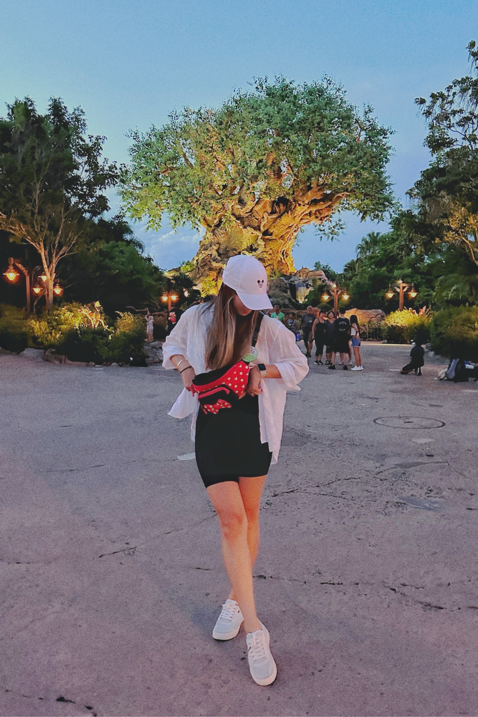 Spring summer athleisure Disney world outfit idea

#LTKStyleTip #LTKFindsUnder100 #LTKSeasonal