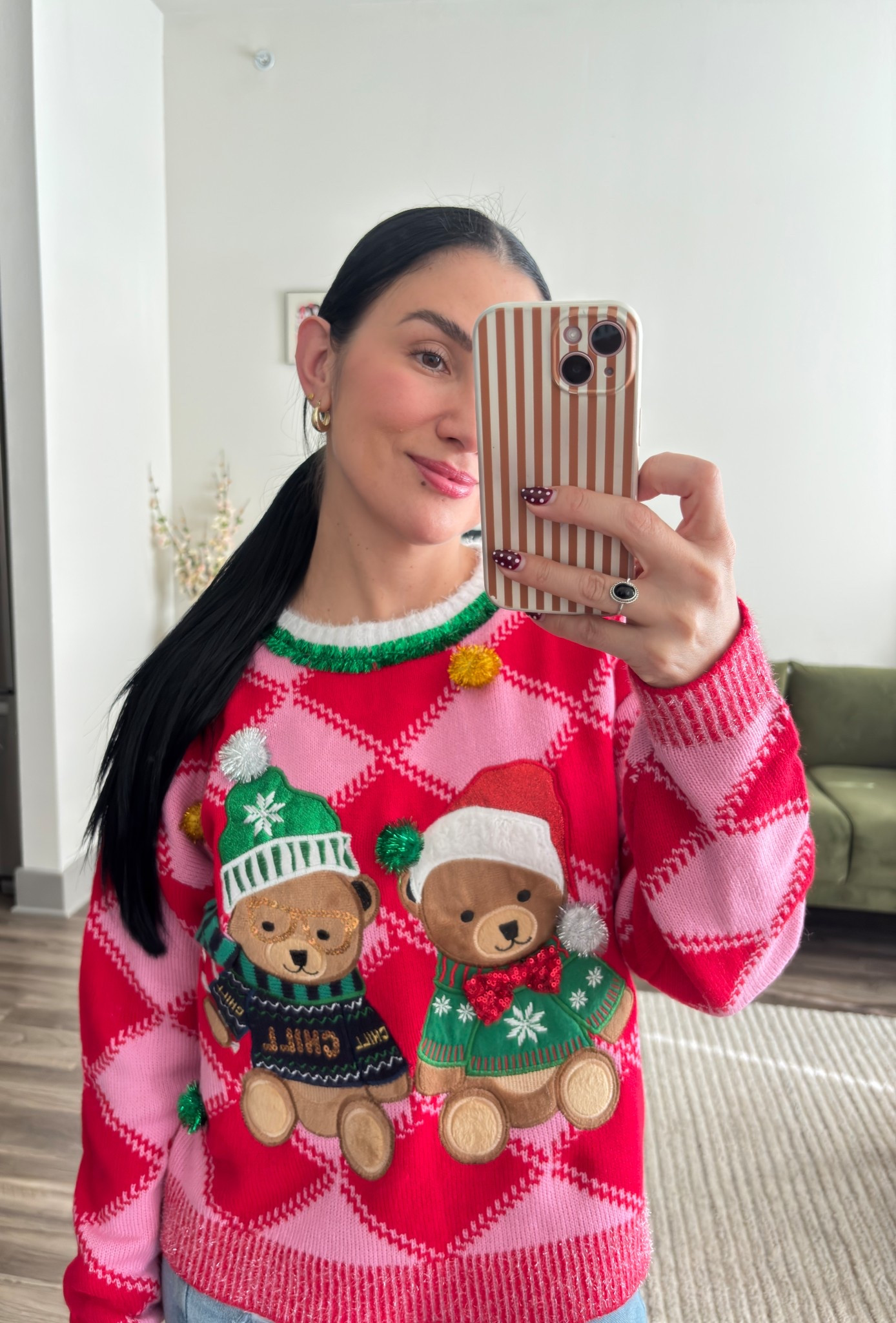 🎄 Teddy bear Christmas vibes 🐻✨
Cute Christmas sweater outfit ❤️• Red & pink holiday sweater 🎀 • Teddy bear trend outfit 🐻• Not-so-ugly sweater look 😂 • Cozy holiday teacher outfit ❄️ • Festive comfy style ✨ • LTK holiday fashion finds • Christmas sweater aesthetic ❤️✨

#LTKFindsUnder50 #LTKHoliday #LTKootd